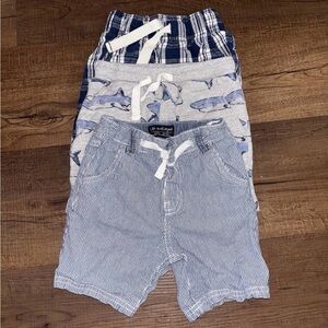 Kids Shark Print and Striped Shorts Set